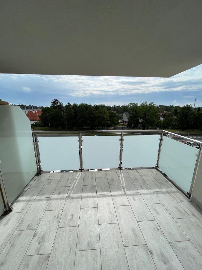 Sdh 1 Radzymin Comfortable Apartment Near Warsaw Exteriér fotografie