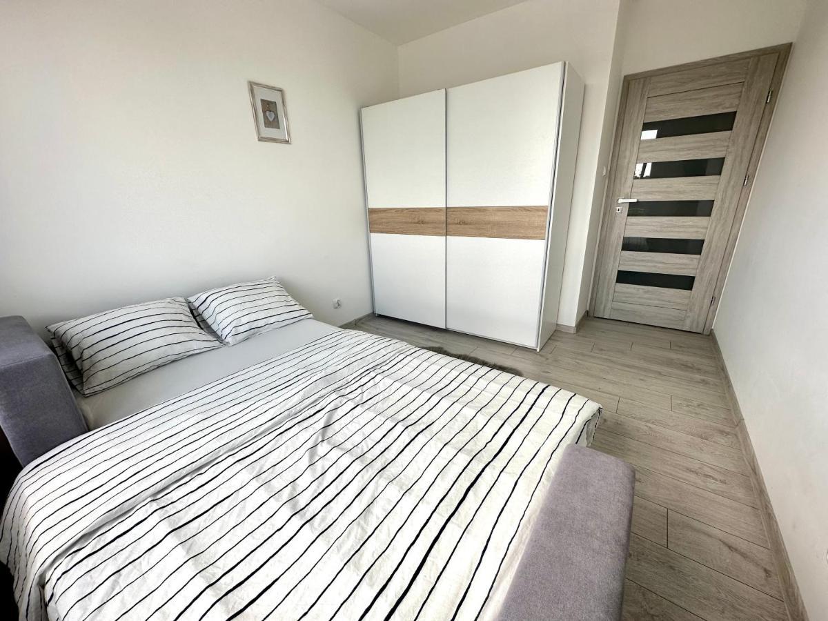 Sdh 1 Radzymin Comfortable Apartment Near Warsaw Exteriér fotografie